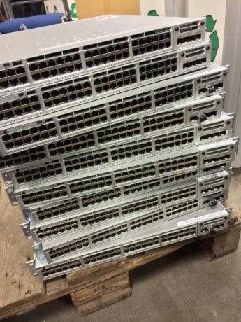 Serious Swithes (Cisco 3850-48 ports 4x10G uplink) - by @lindmark85